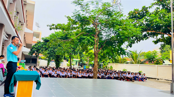 Hình ảnh tại trường50