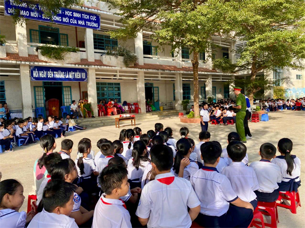 Hình ảnh tại trường71