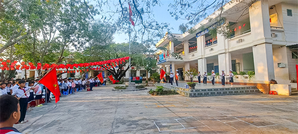 Hình ảnh tại trường74