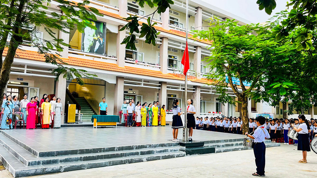 Em Võ Trường Hải | Tiếp bước đến trường